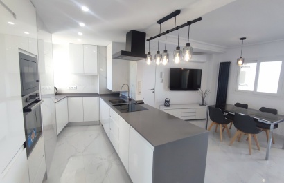 Apartment - Herverkoop - Sucina - 59571