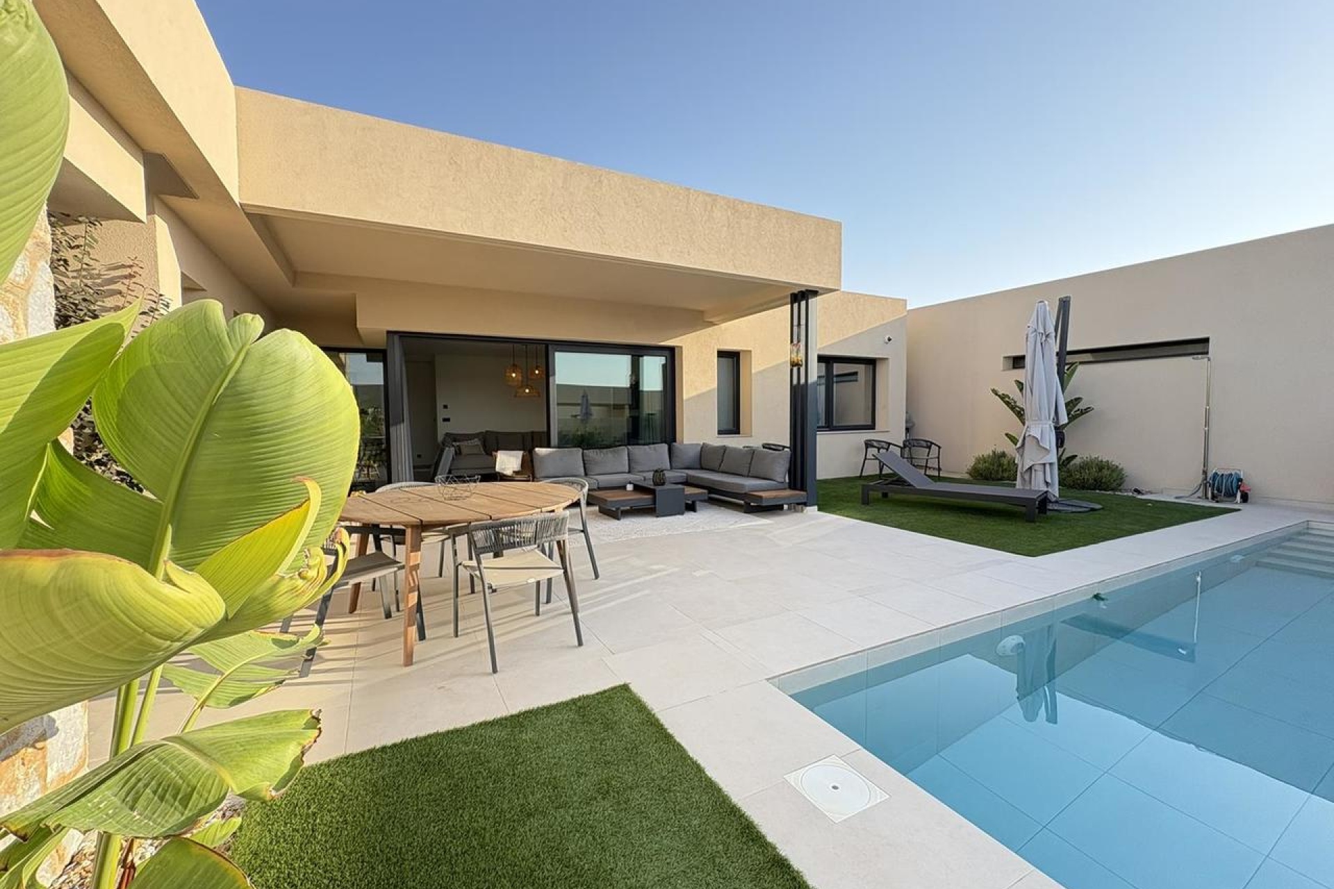 Herverkoop - Villa - Altaona Golf and Country Village