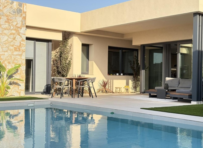 Herverkoop - Villa - Altaona Golf and Country Village