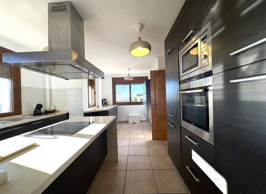 Herverkoop - Villa - Altaona Golf and Country Village