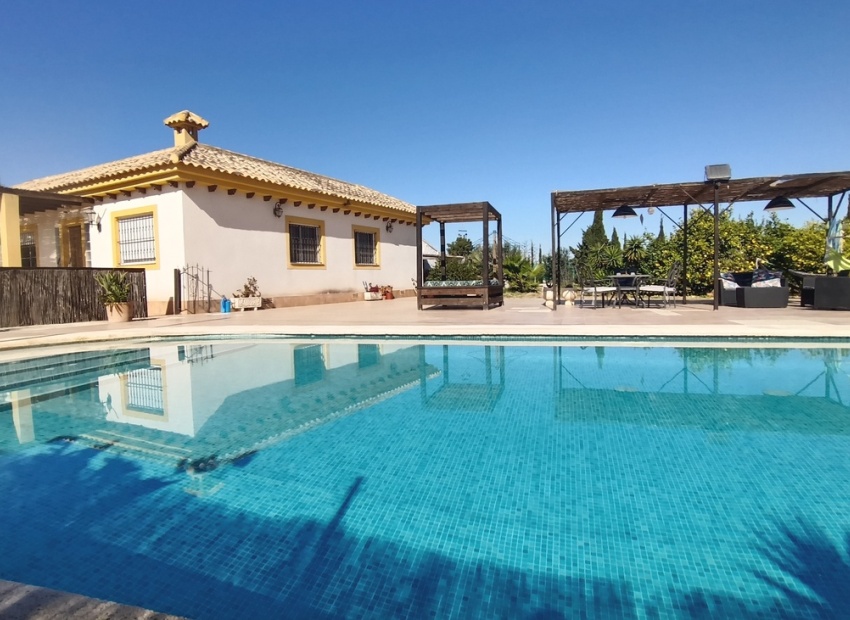 Herverkoop - Villa - Avileses