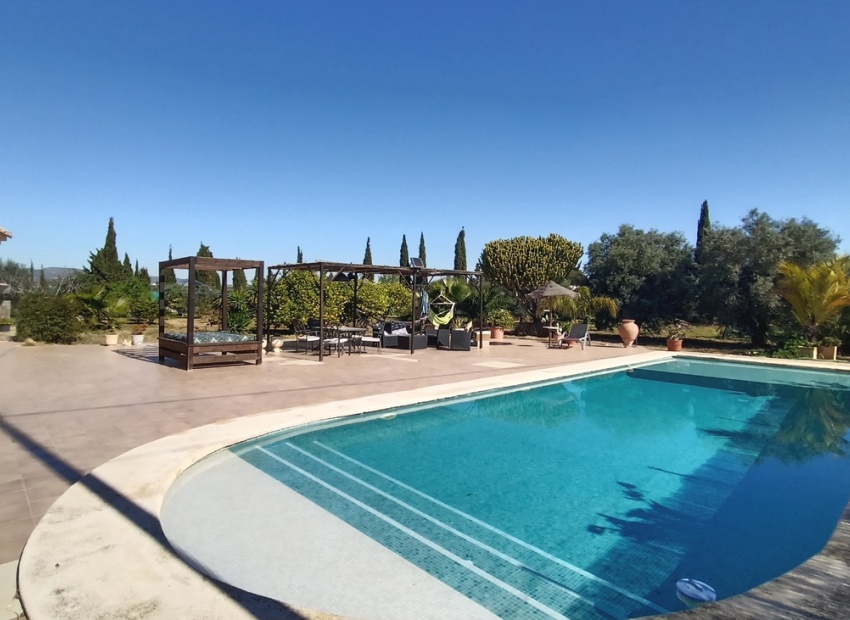 Herverkoop - Villa - Avileses