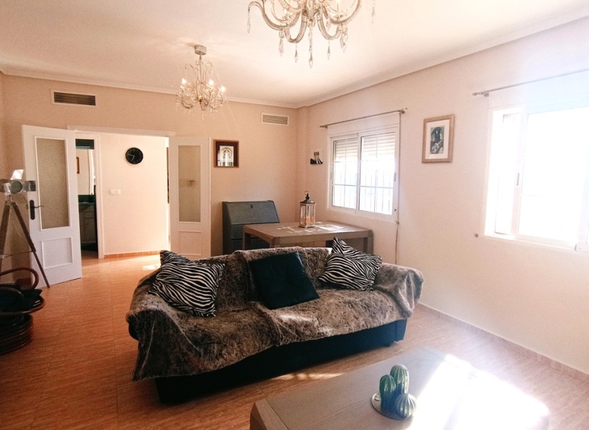 Herverkoop - Villa - Avileses