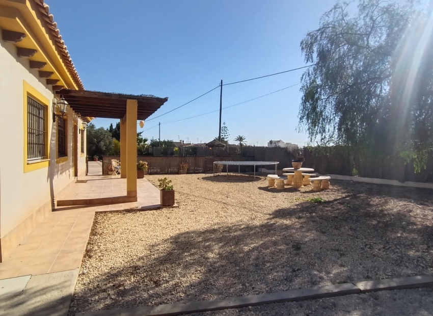 Herverkoop - Villa - Avileses