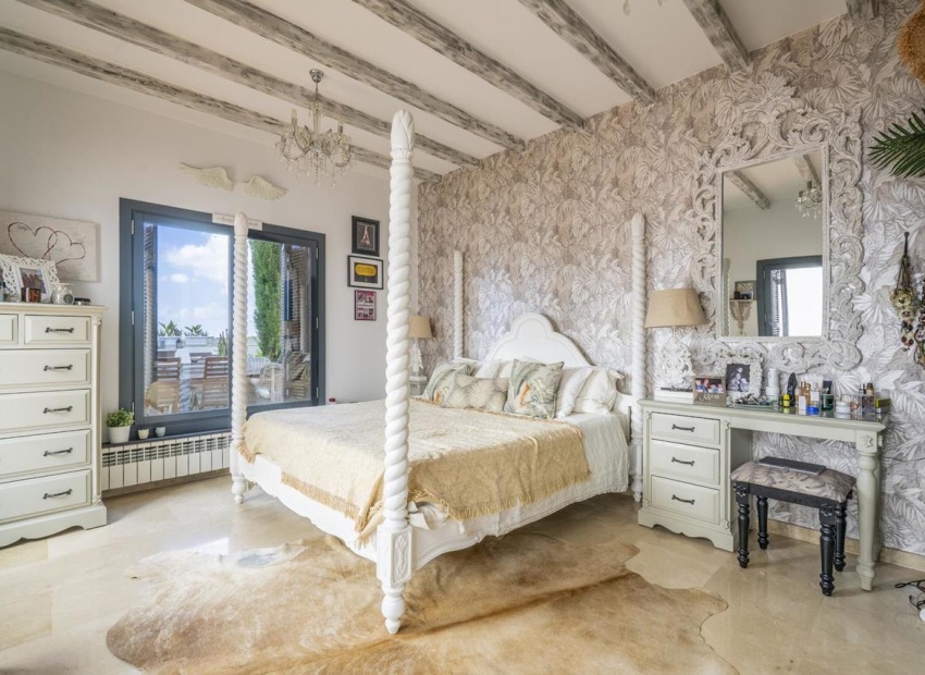 Herverkoop - Villa - Banos y Mendigo - El Valle Golf Resort