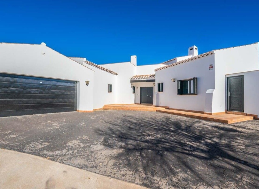 Herverkoop - Villa - Banos y Mendigo - El Valle Golf Resort