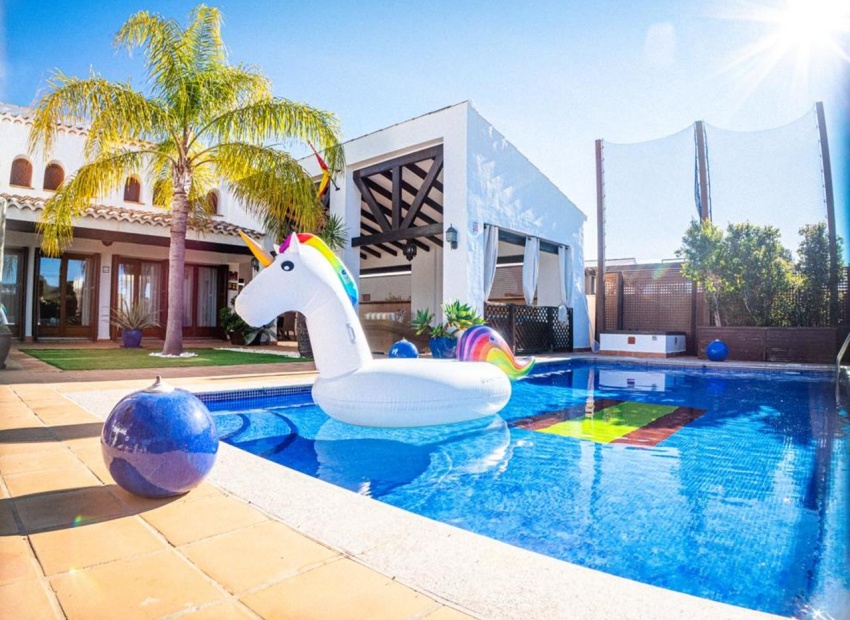 Herverkoop - Villa - El Valle Golf Resort