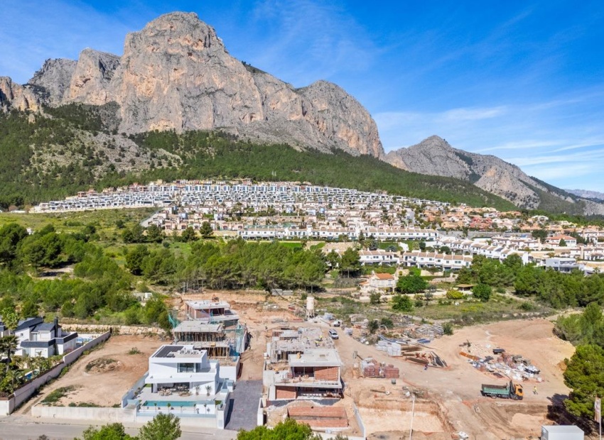 Nouvelle construction - Villa - Polop