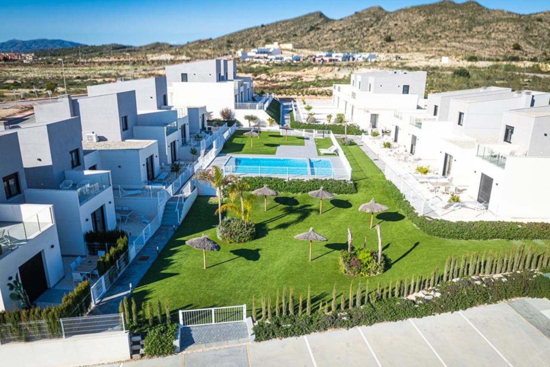 Obra nueva - Adosado - Altaona Golf and Country Village