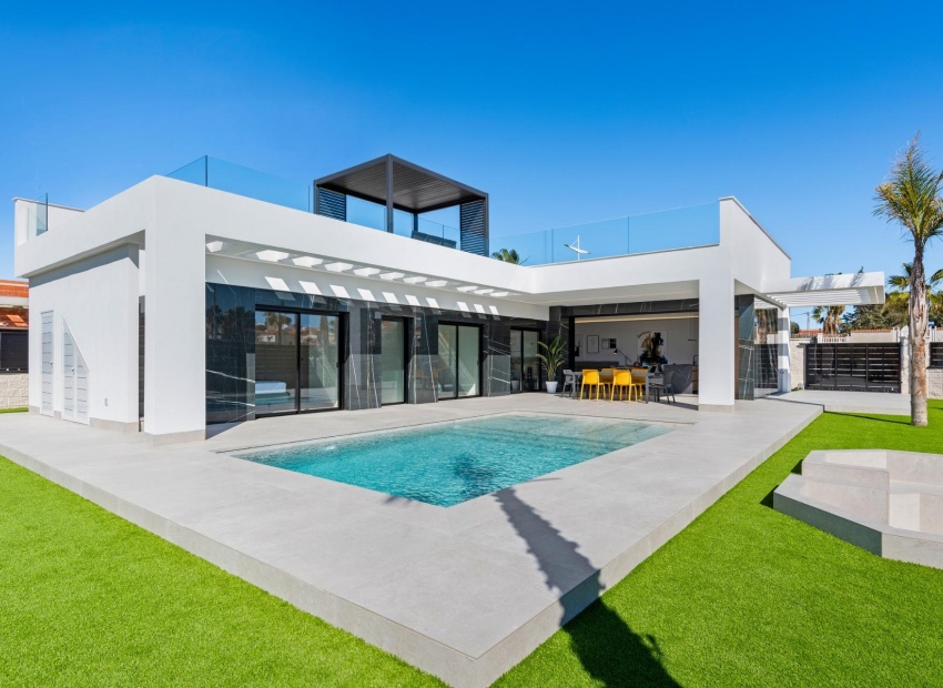 Obra nueva - Villa - Algorfa