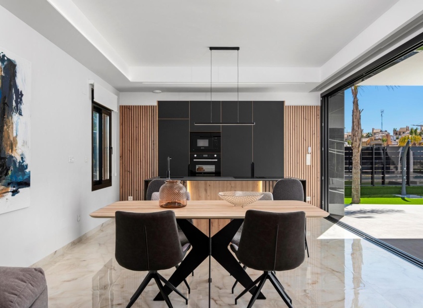 Obra nueva - Villa - Algorfa