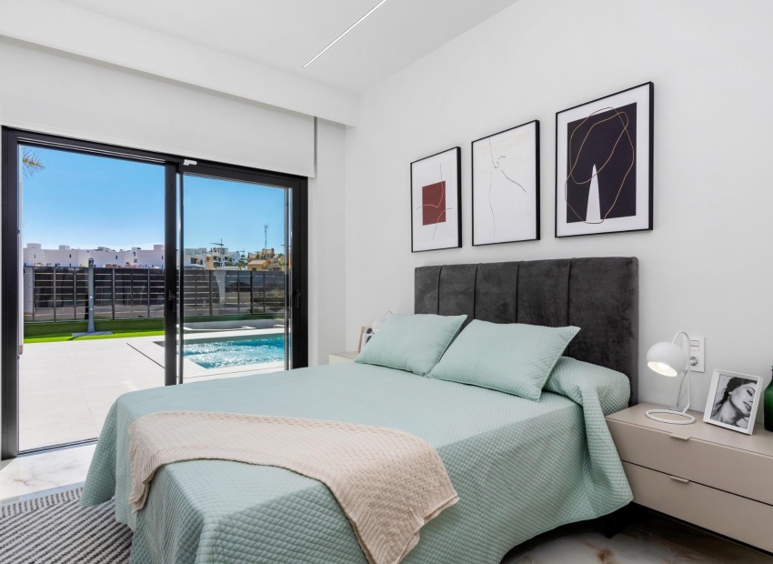 Obra nueva - Villa - Algorfa