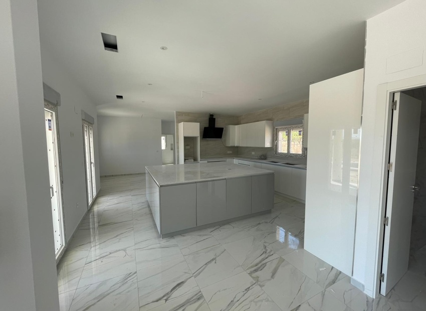 Obra nueva - Villa - Pinoso