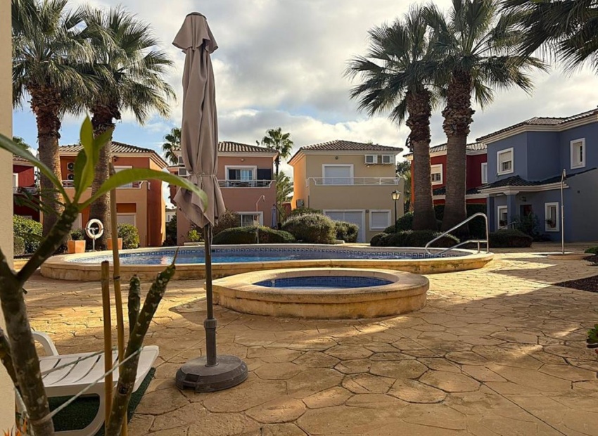 Piscina Altaona Golf Resort Murcia