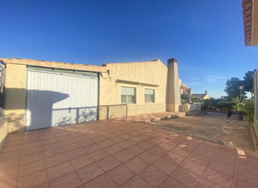 Porche avec barbecue