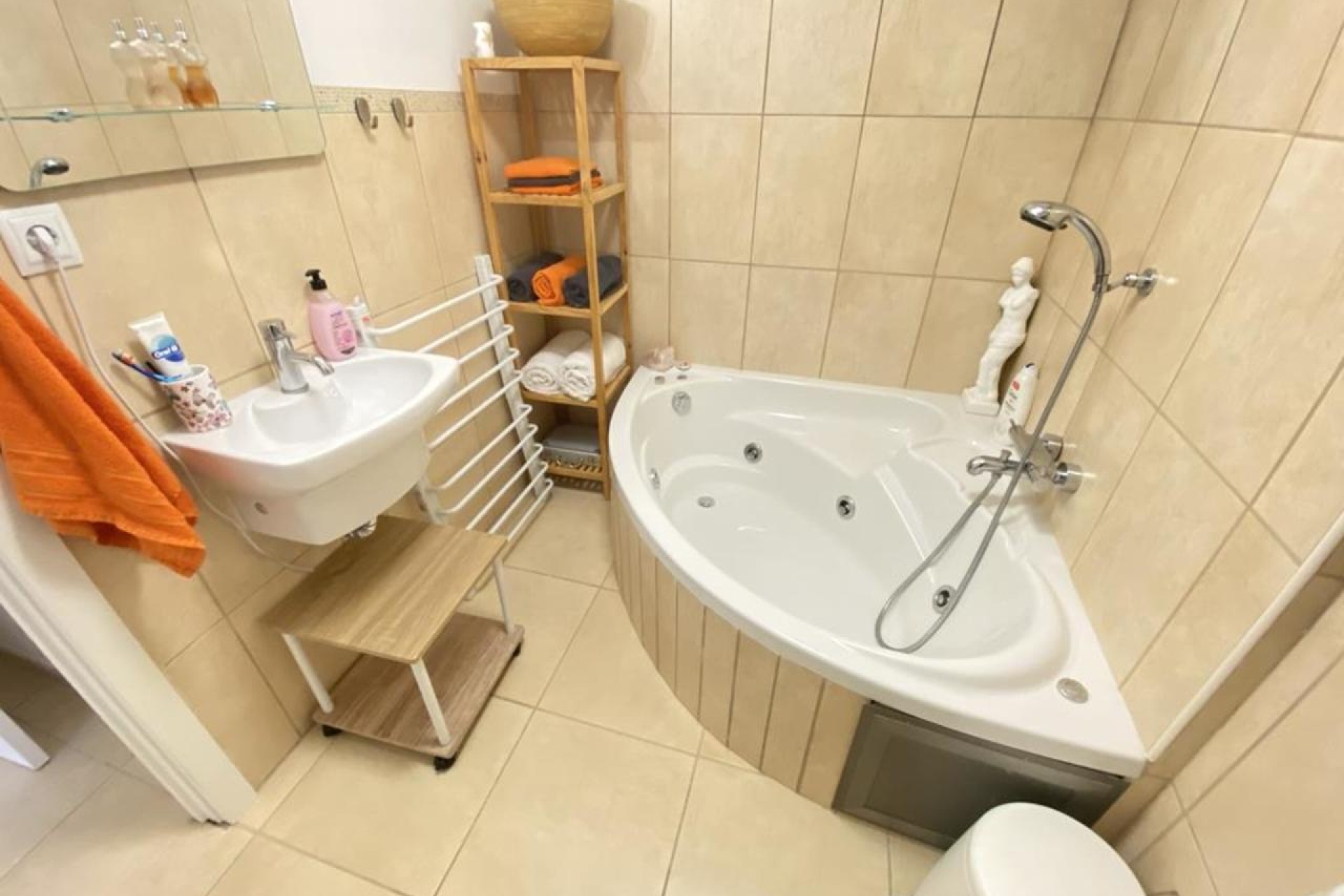 Resale - Apartment - Altaona Golf and Country Village