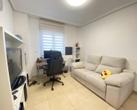 Resale - Apartment - Altaona Golf and Country Village