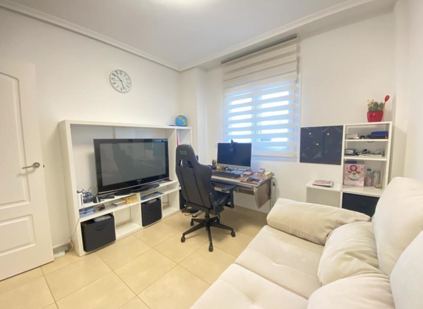 Resale - Apartment - Altaona Golf and Country Village