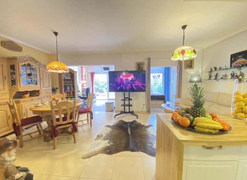 Resale - Apartment - Altaona Golf and Country Village