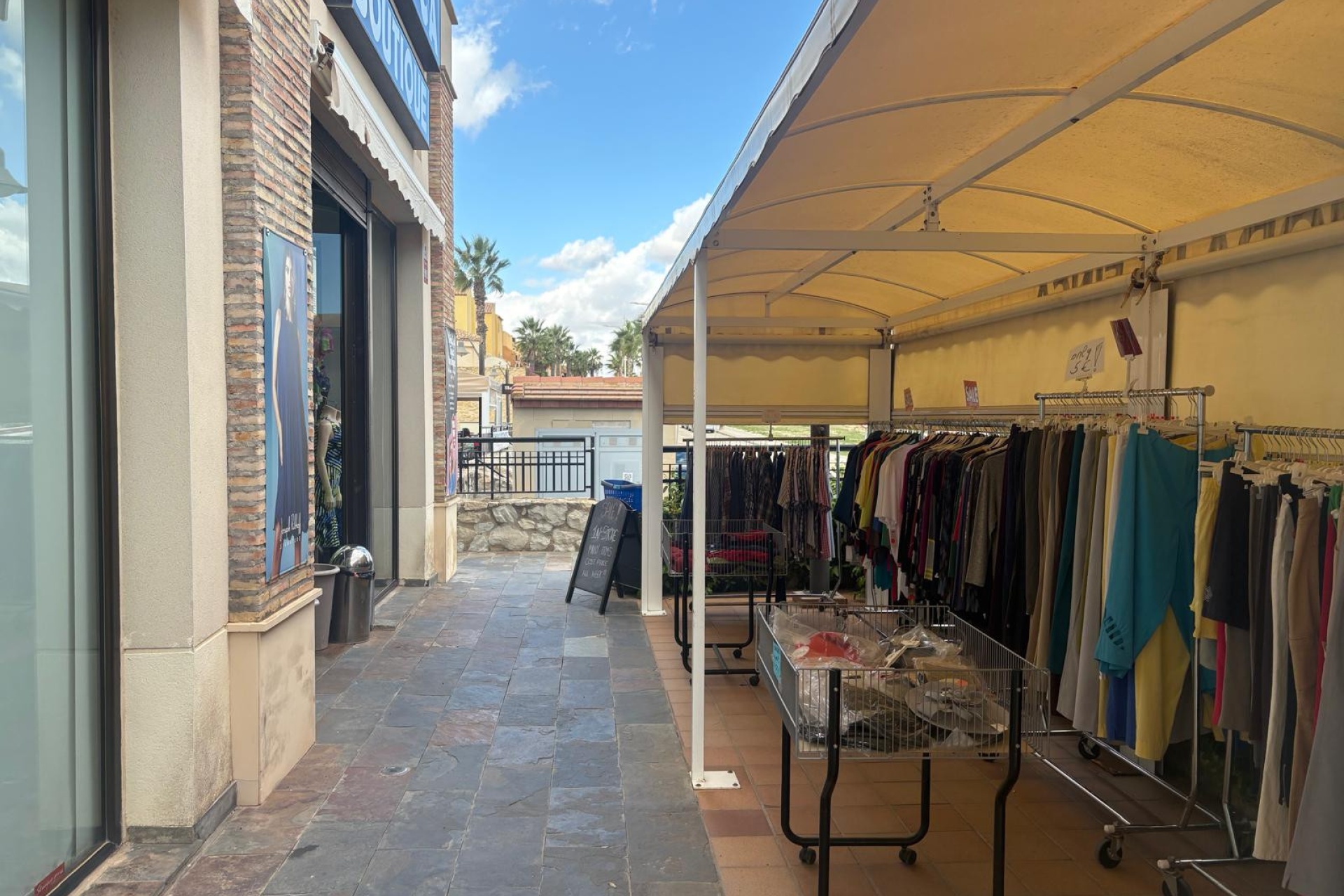 Resale - Commercial - Algorfa - La Finca Golf