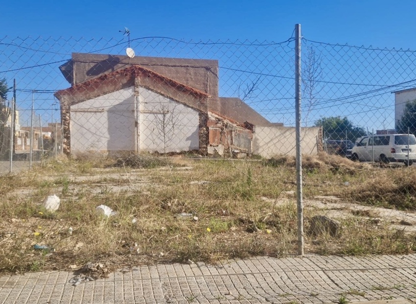 Resale - Plot / Land - Los Belones - Mar Menor