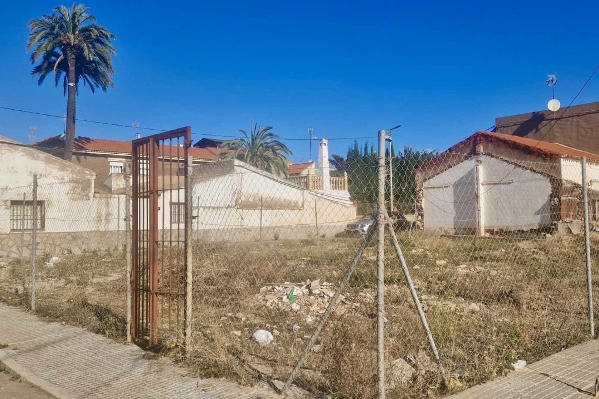 Resale - Plot / Land - Los Belones - Mar Menor