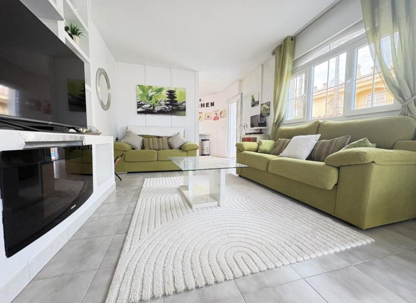 Resale - Townhouse - Los Urrutias