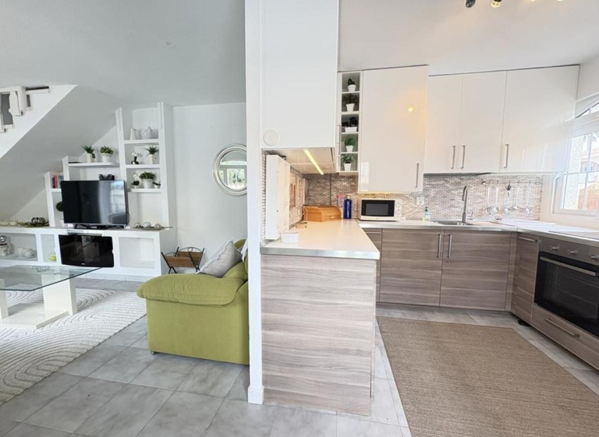 Resale - Townhouse - Los Urrutias