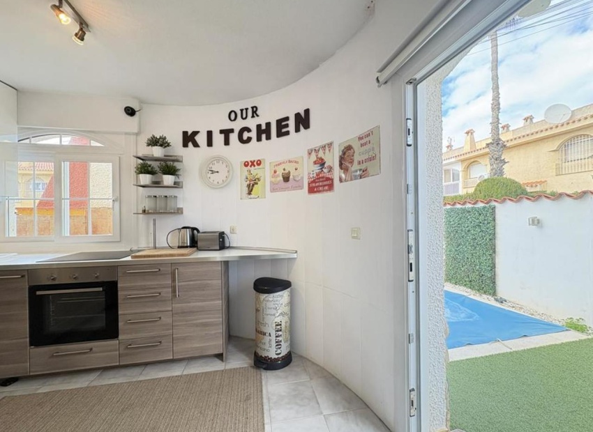 Resale - Townhouse - Los Urrutias