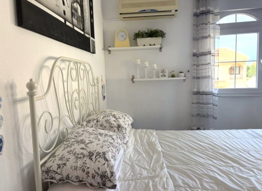 Resale - Townhouse - Los Urrutias