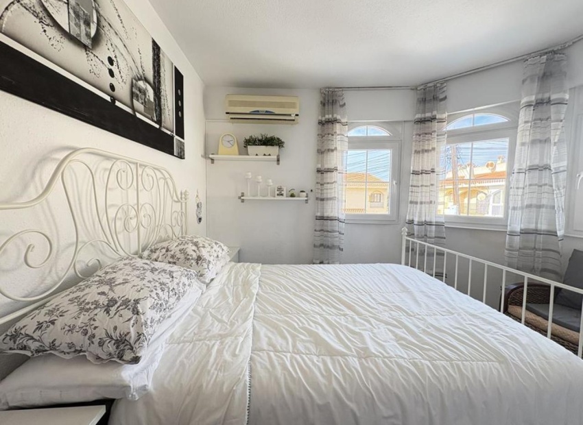 Resale - Townhouse - Los Urrutias