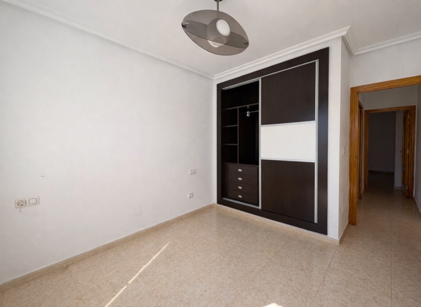 Resale - Townhouse - Sucina
