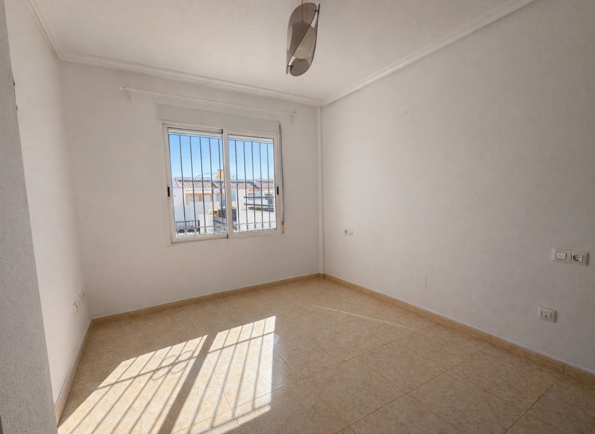 Resale - Townhouse - Sucina