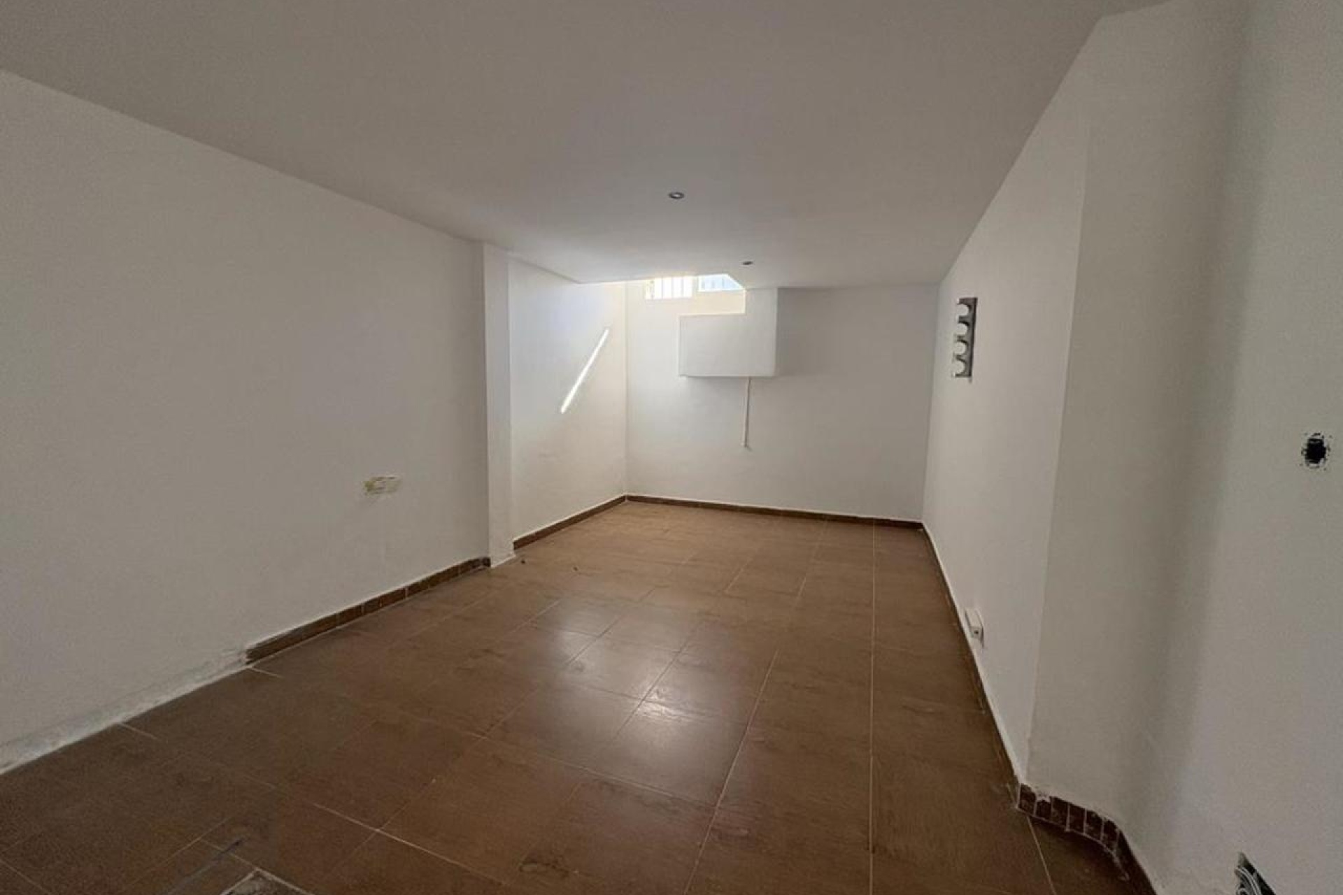 Resale - Townhouse - Sucina