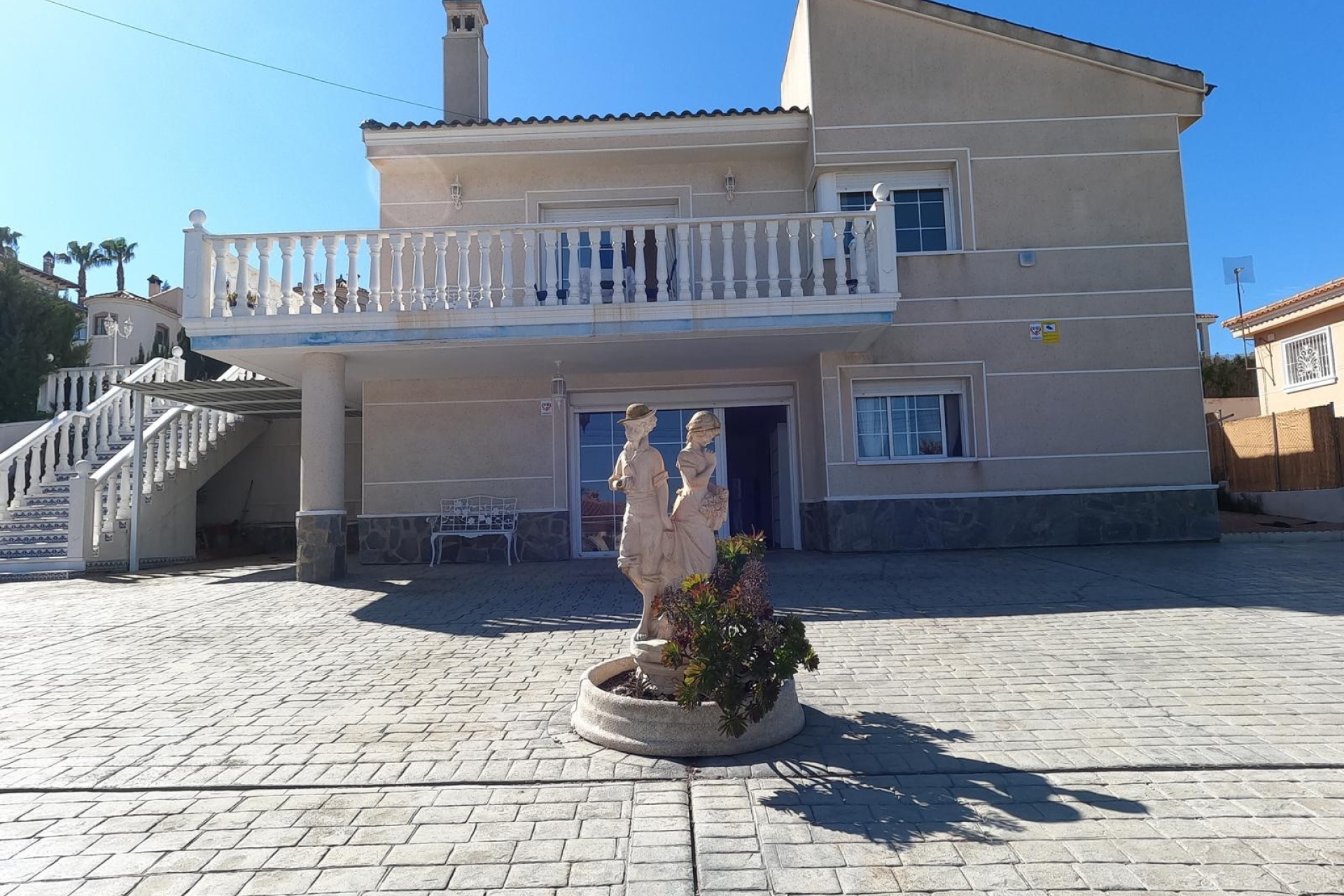 Resale - Villa - Algorfa