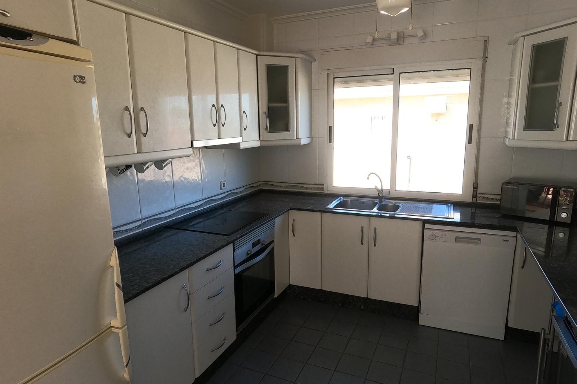 Resale - Villa - Algorfa