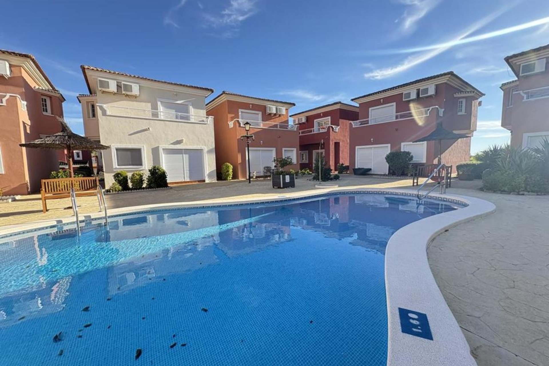 Resale - Villa - Altaona Golf and Country Village