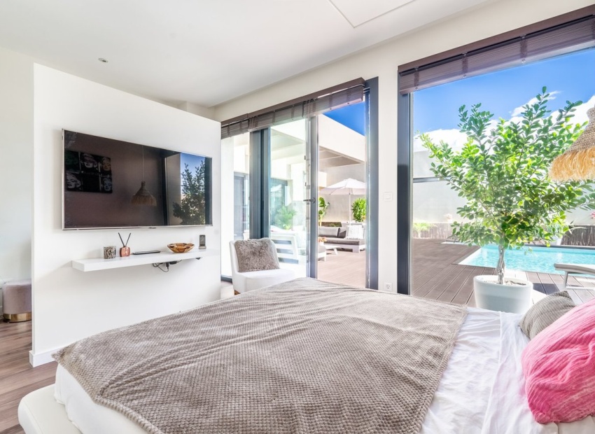 Resale - Villa - Altaona Golf and Country Village