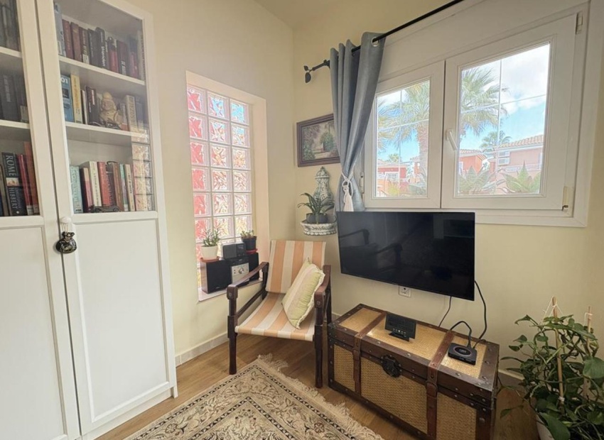 Resale - Villa - Altaona Golf and Country Village