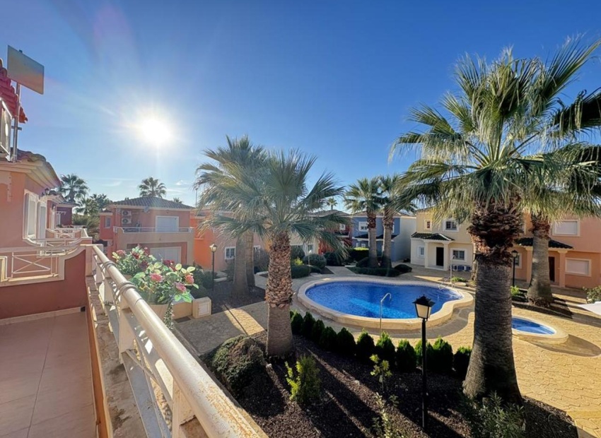 Resale - Villa - Altaona Golf and Country Village