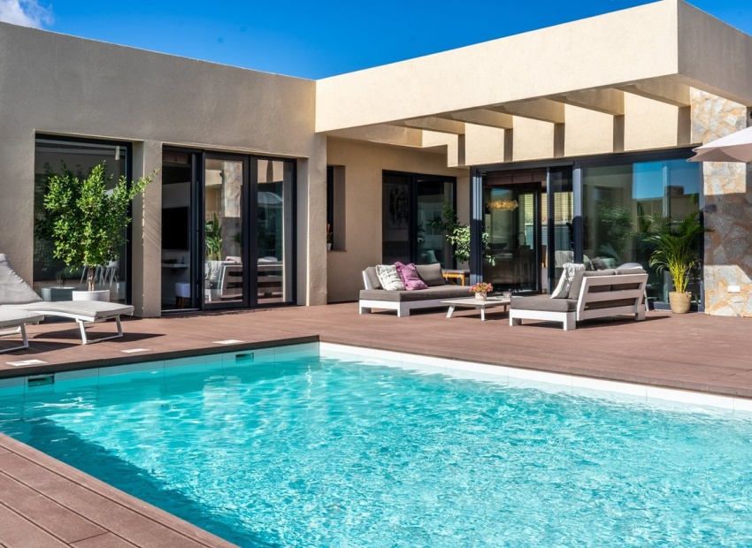 Resale - Villa - Altaona Golf and Country Village