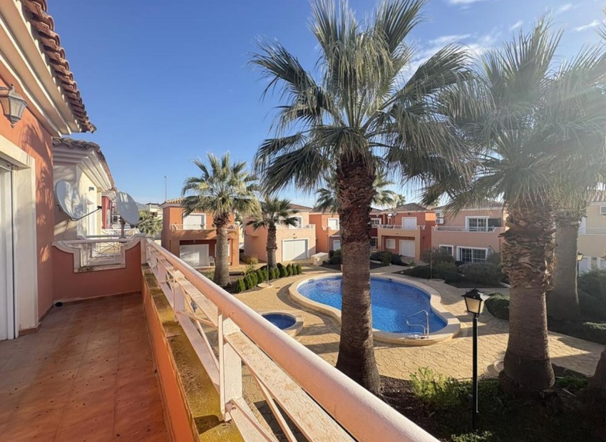 Resale - Villa - Altaona Golf and Country Village