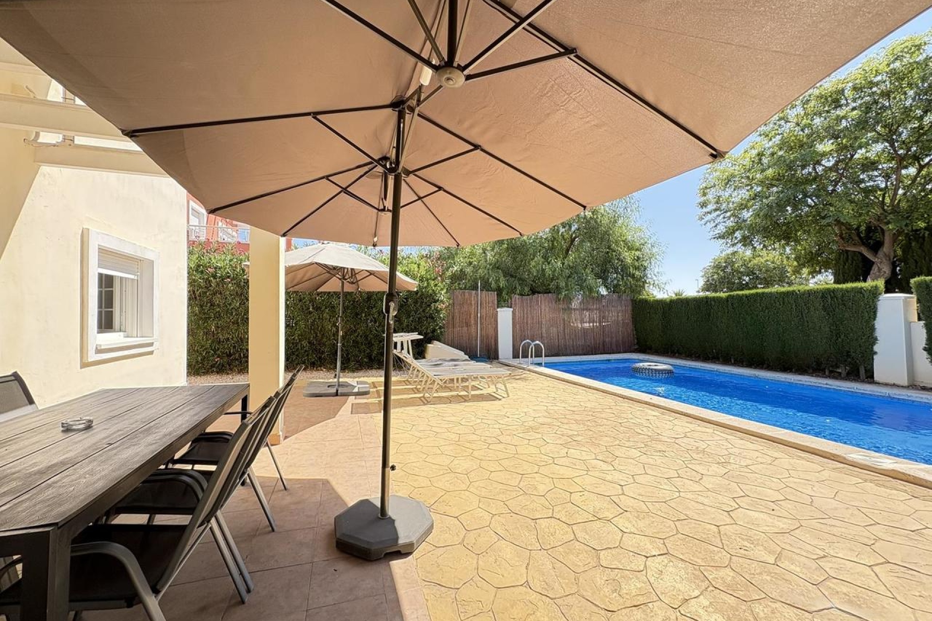 Resale - Villa - Altaona Golf and Country Village