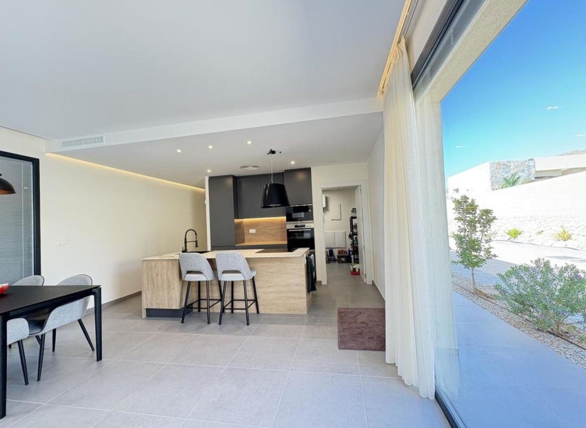 Resale - Villa - Altaona Golf and Country Village