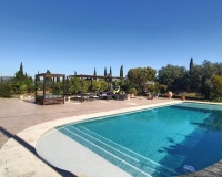 Resale - Villa - Avileses