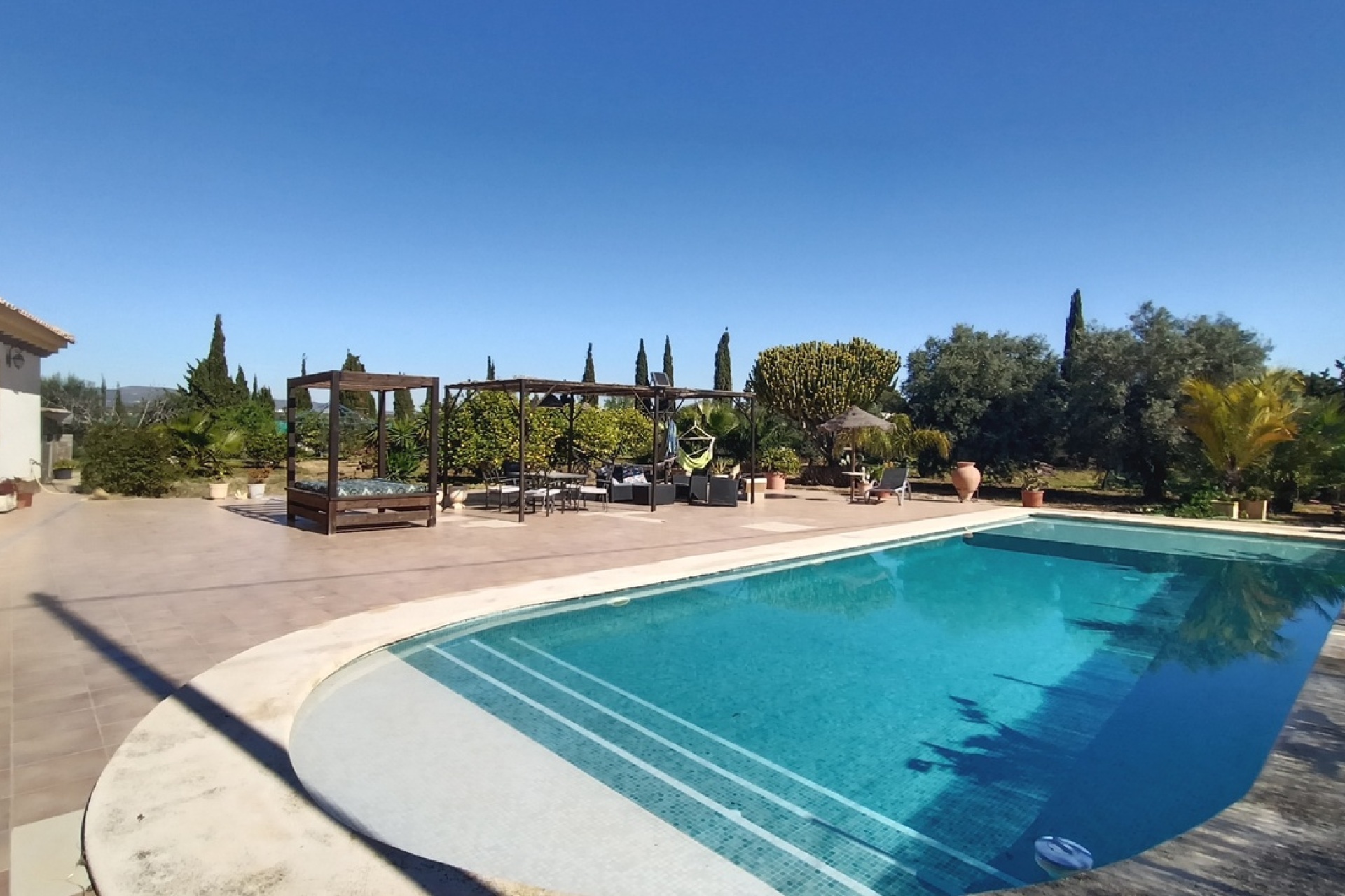 Resale - Villa - Avileses