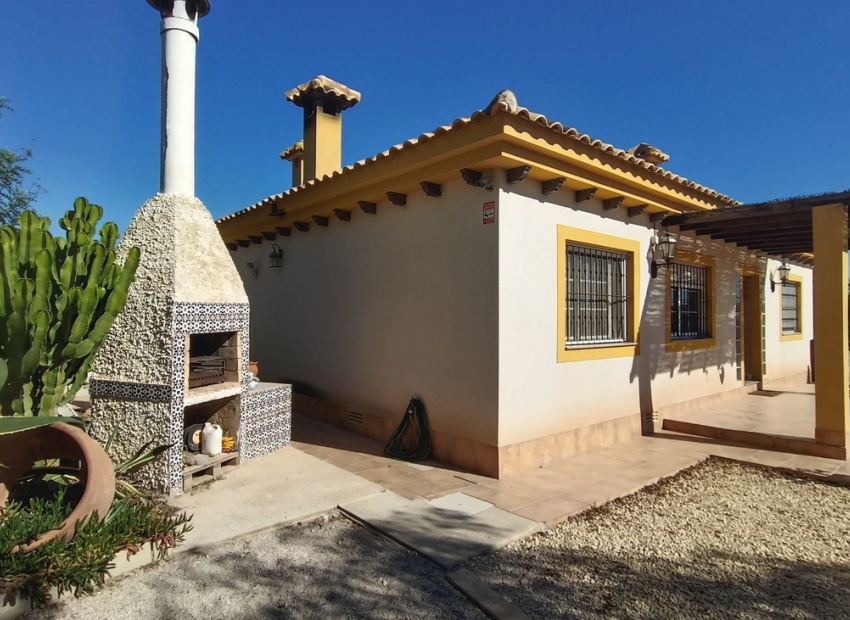 Resale - Villa - Avileses