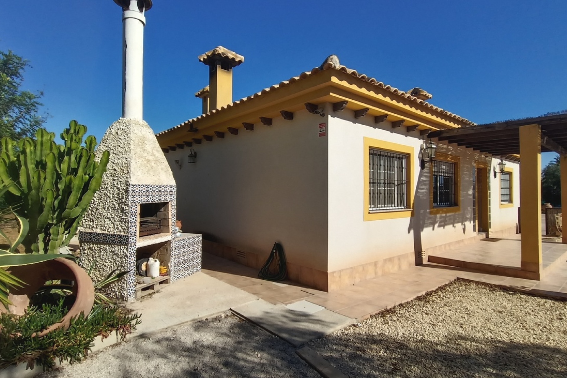 Resale - Villa - Avileses