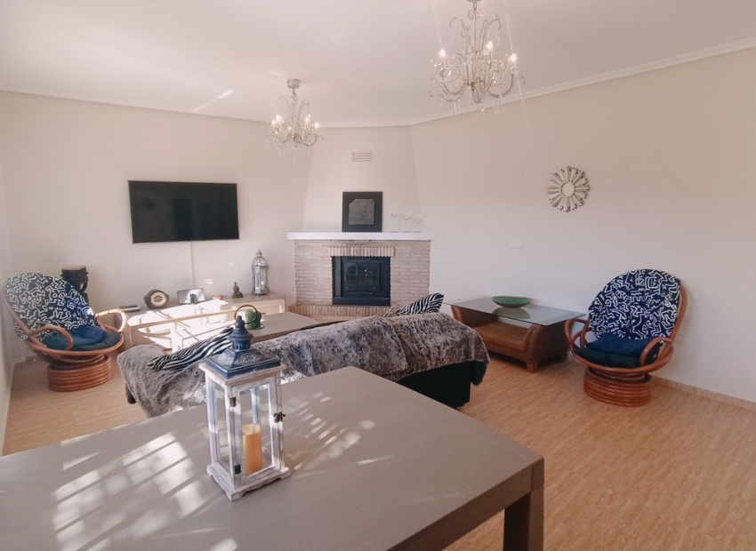 Resale - Villa - Avileses