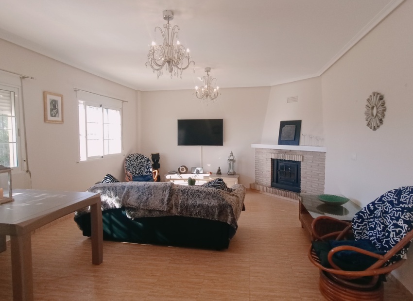 Resale - Villa - Avileses